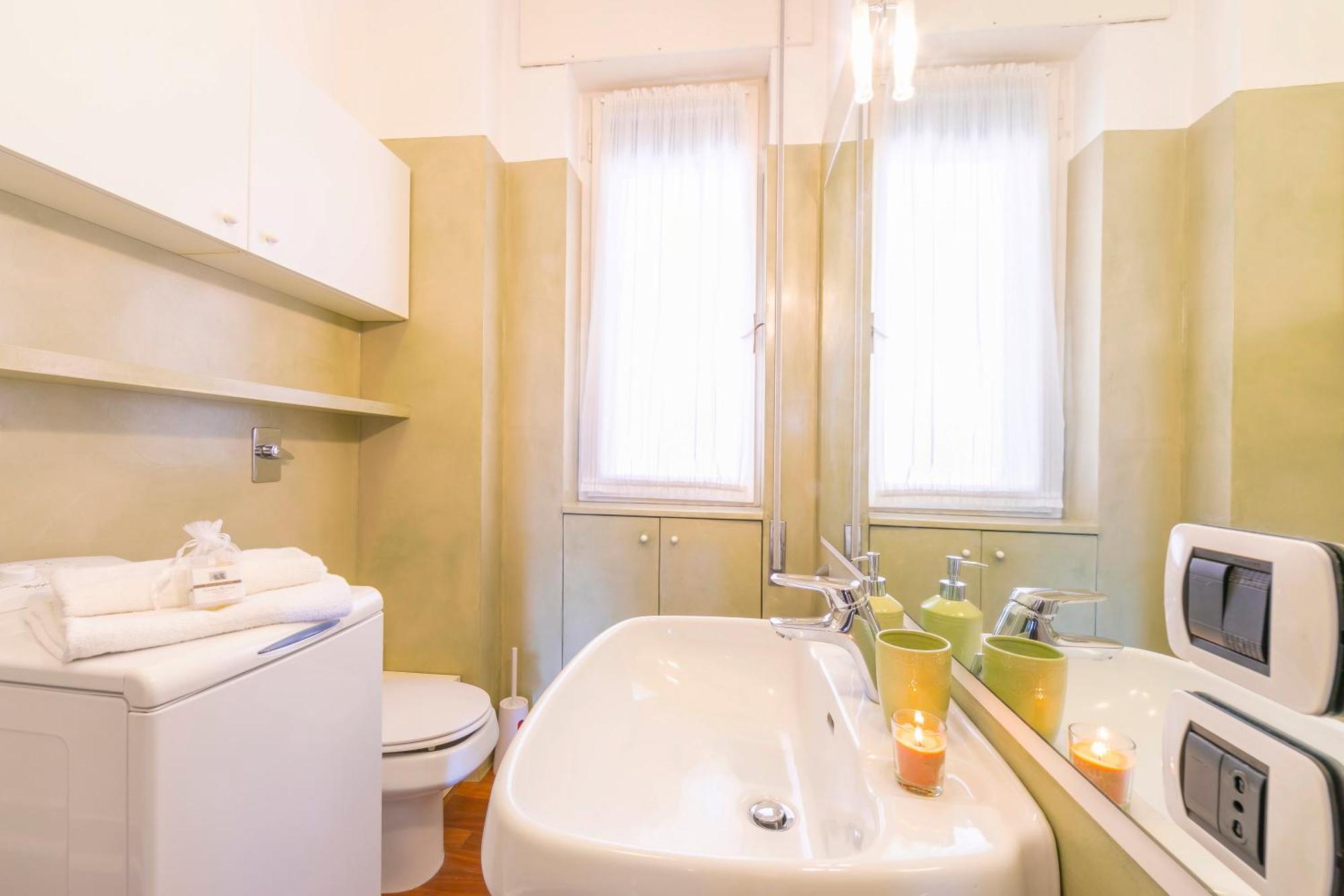 Appartamento Il Golfo Lake View - Happy Rentals Laveno Exterior foto